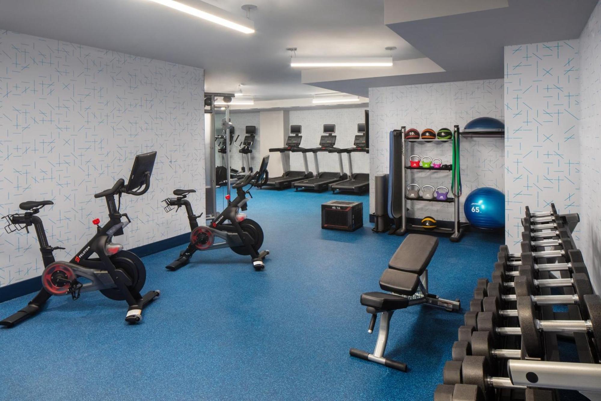 Home2 Suites By Hilton New York Times Square エクステリア 写真