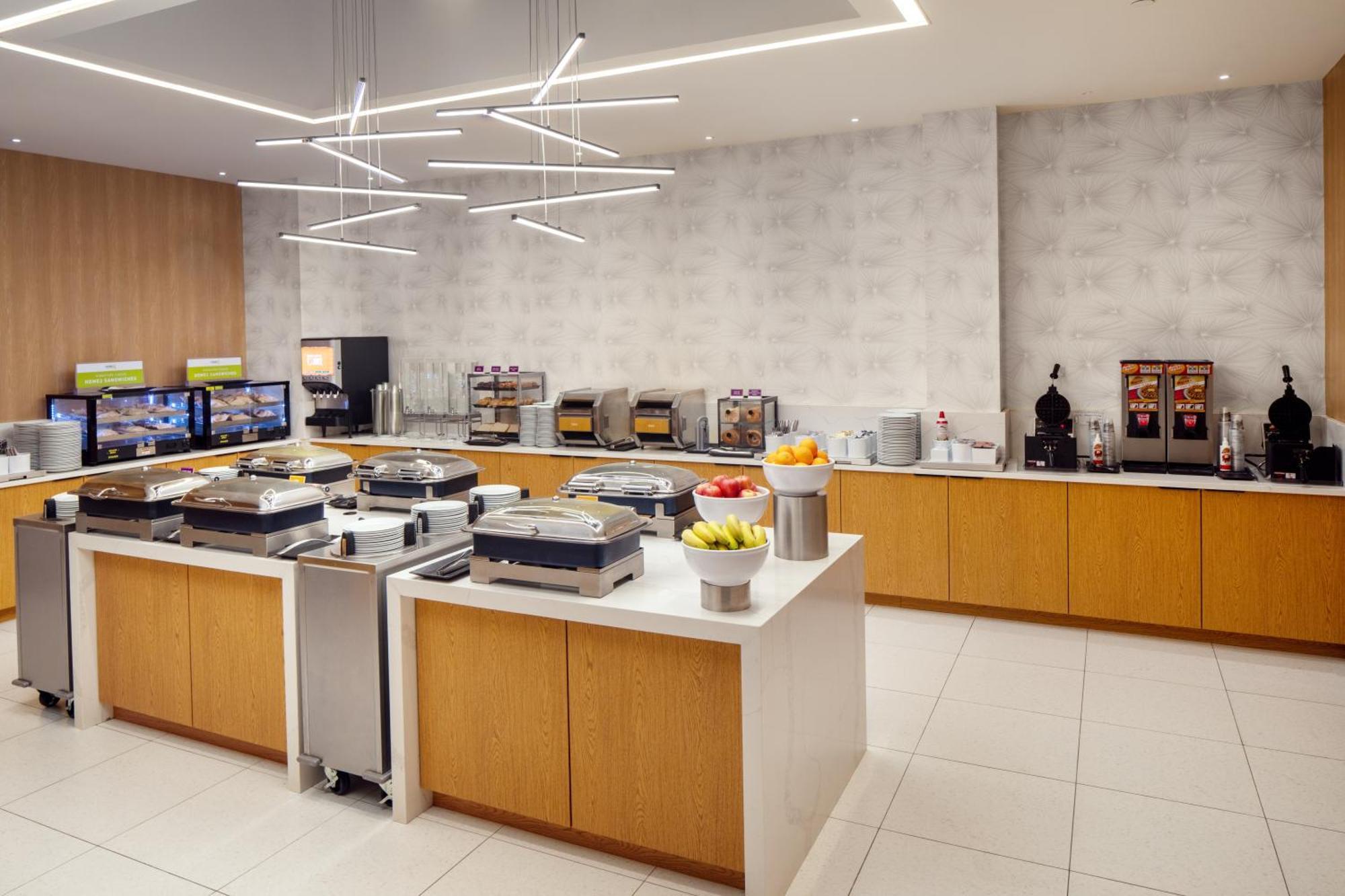 Home2 Suites By Hilton New York Times Square エクステリア 写真